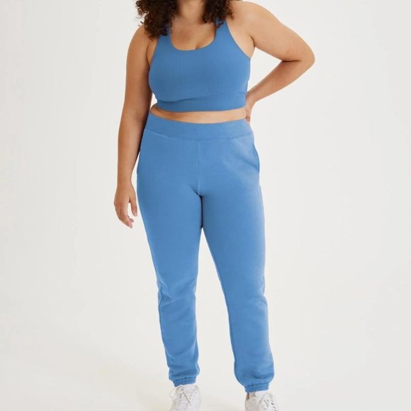 Girlfriend Collective Limited Edition Sweatsuits *SOLD OUT ON WEBSITE - Picture 5 of 9